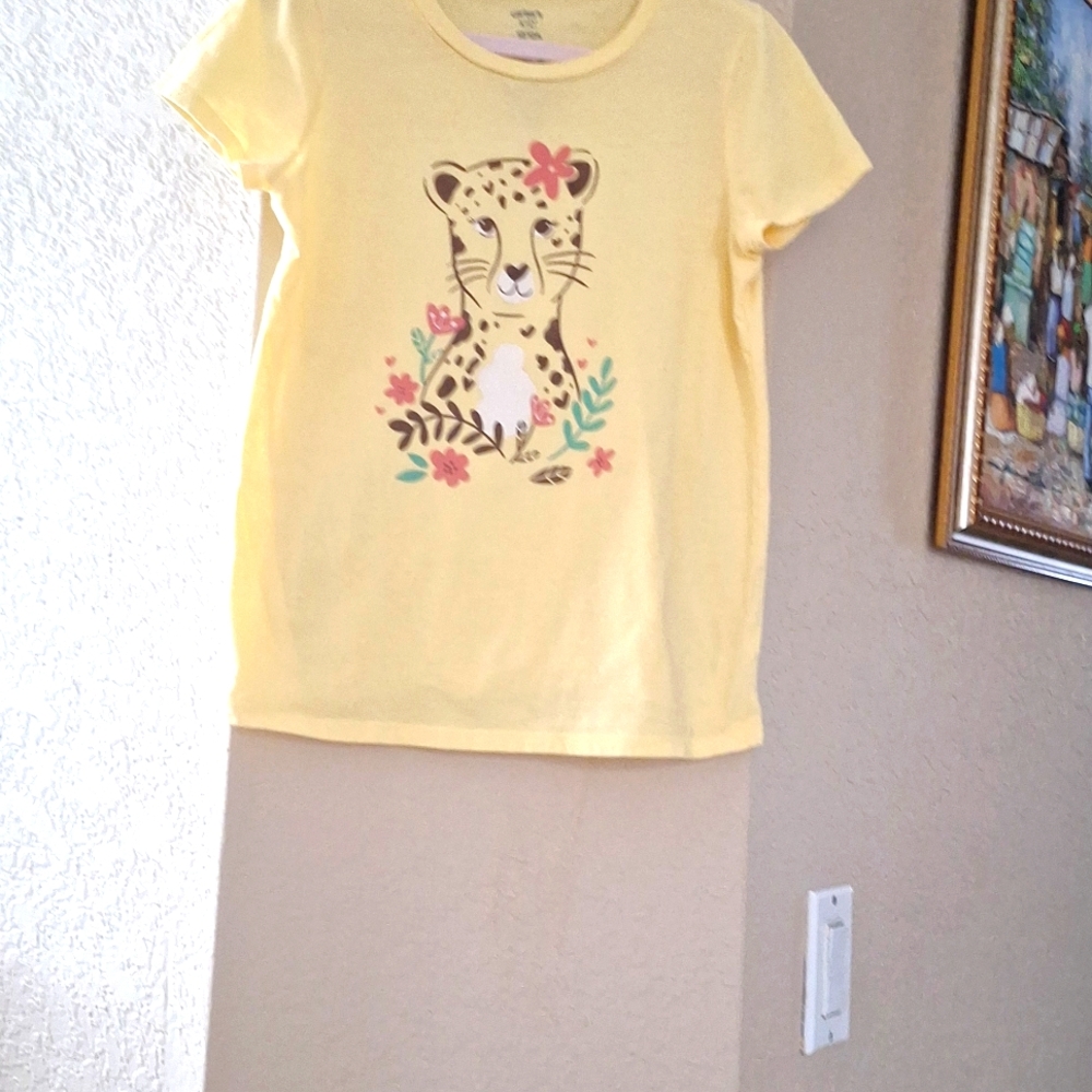 A yellow shirt